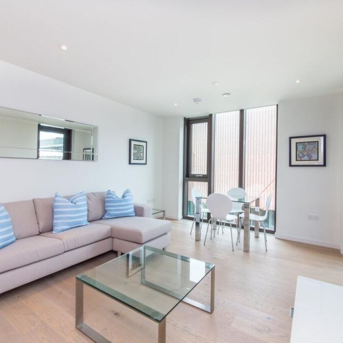 1 Bed Flat, St. Gabriel Walk, SE1 - Photo 1