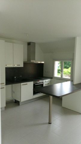 Location Appartement 3 pièces 71m² - Photo 2