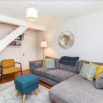 Burnham, Slough, Berkshire, SL1 - Photo 2
