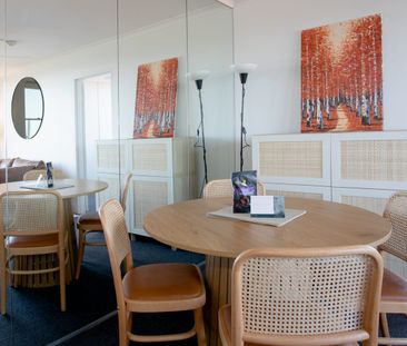 Luxurious one-bedroom Mosman retreat overlooking iconic Sydney Harb... - Photo 4