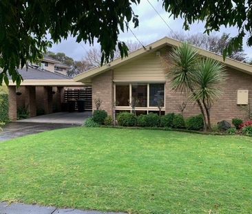 27 Meryl Street, Doncaster East - Photo 1