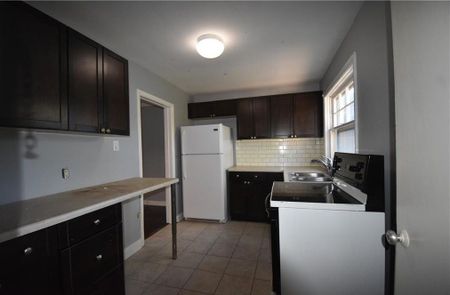 For Lease - 468 BRIDGMAN Avenue Unit# 3, Burlington, Ontario - Photo 2