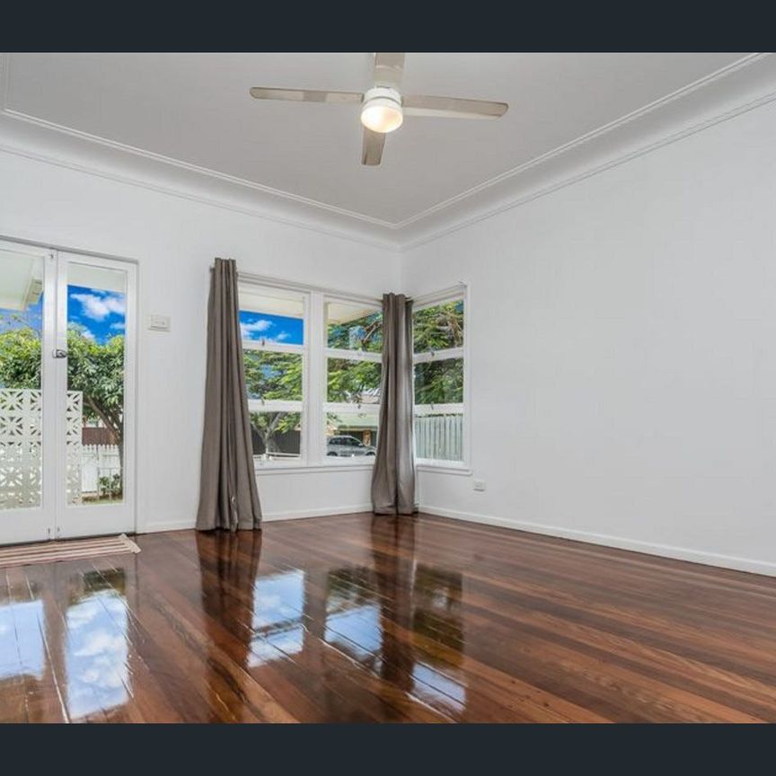 Charming Coastal Living in the Heart of Scarborough - Photo 1