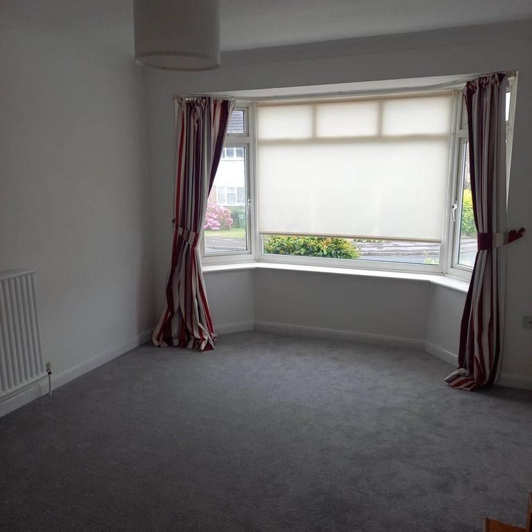 2 bedroom bungalow to rent - Photo 1