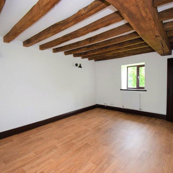 2 bedroom cottage to rent - Photo 1