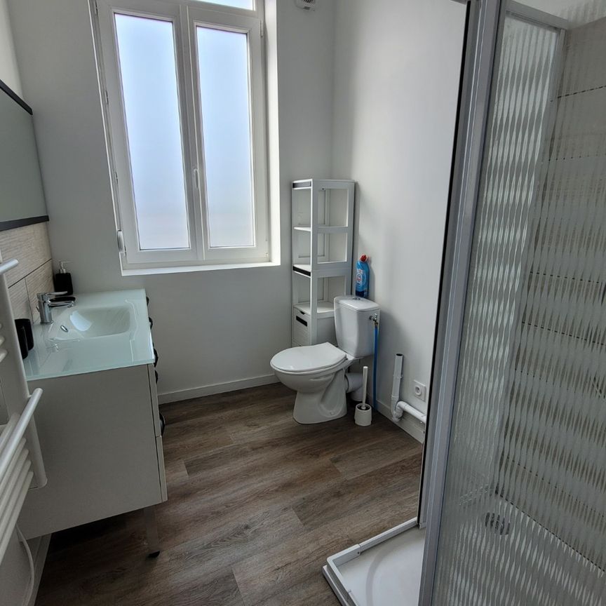 Location Maison 5 pièces 105m² ST AMAND LES EAUX 59230 - Photo 1