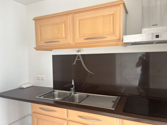 Location Appartement 3 pièces 63m² - Photo 1