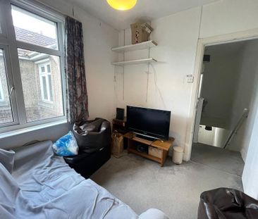 5 bedroom terraced house to rent - Photo 1
