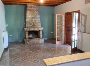 Μονοκατοικία για ενοικίαση - Μάνδρα, - Photo 1