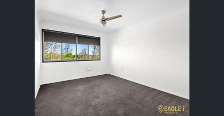 Spacious 2 Bed Townhouse. Ready To Move In - Photo 4