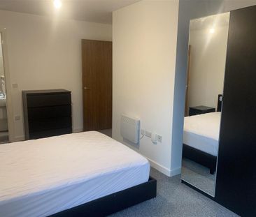 2 bedroom apartment to rent - Photo 5