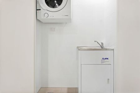 Apply Now - Century 21 &vert; the Paramount Group - Photo 2