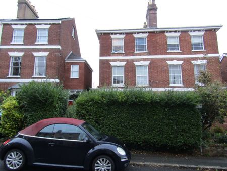 1 bed House - To Let - Photo 5