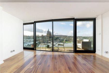 3 bedroom apartment to rent - Photo 2