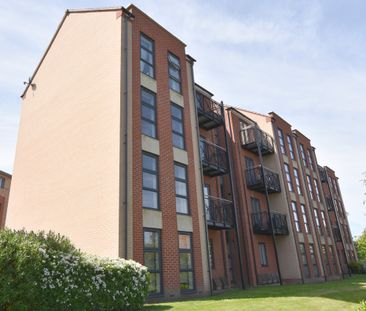 2 Bedroom Apartment - Photo 6