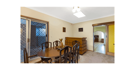 🏡 Spacious 5-Bedroom Family Home for Lease in Rostrevor - Photo 5