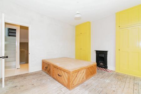 4 Bed Terraced House, Belgrade Road, N16 - Photo 3