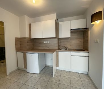 Location Appartement 2 pièces 35m² ONET LE CHATEAU 12850 - Photo 1