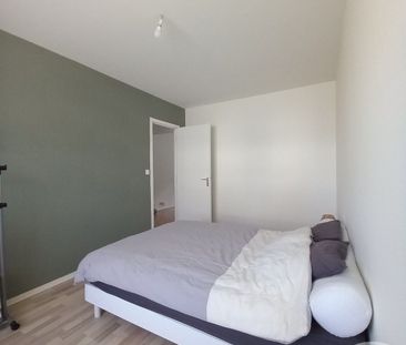 Location Appartement 2 pièces 55m² CHERBOURG OCTEVILLE 50130 - Photo 2