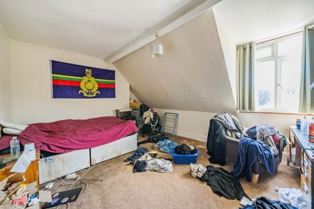 6 bedroom terraced house to rent - Photo 3