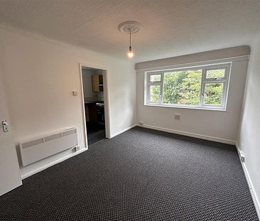 Linnet Lane, Liverpool, 2 bedroom, Apartment - Photo 4