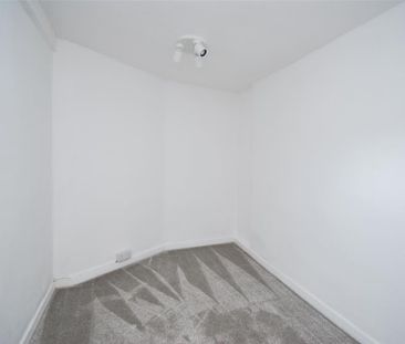 Grosvenor Place, BATH - Photo 3