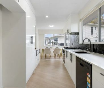 A well-presented home with character and modern updates - Photo 4