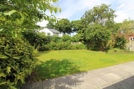 5 bedroom detached house to rent - Photo 4