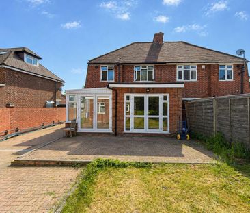3 Bed Semi Detached, Marlow Road, High Wycombe, Buckinghamshire, HP... - Photo 6