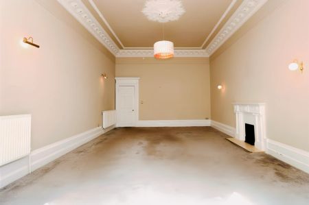 3Bedrooms, 2Bathrooms - Photo 5