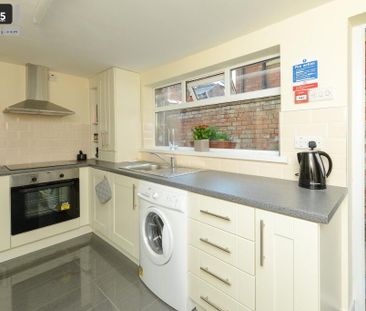 30 Deramore Avenue, Ormeau Road, Belfast, BT7 3ER - Photo 5