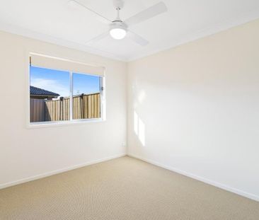 2/43 McGlinchey Crescent, Thornton, NSW 2322 - Photo 2