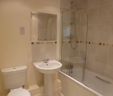 Coxhill Way, Aylesbury - Photo 4