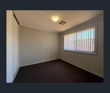 368 Jenkins Avenue, Whyalla Jenkins, SA 5609 - Photo 4