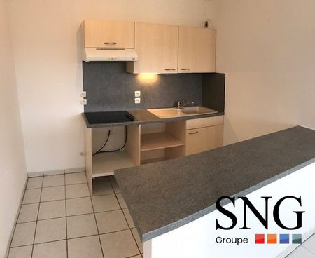 T2 AVEC BALCON ET PARKING - Photo 4