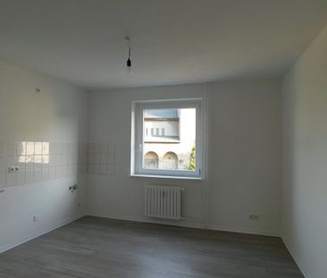 Komplett renovierte Wohnung mit Dusche ! - Photo 2