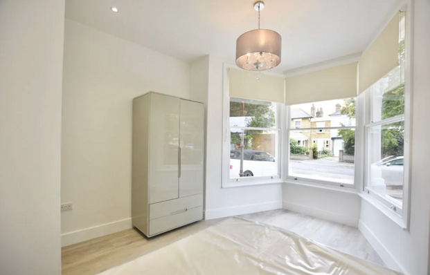 3 bedroom flat to rent - Photo 1