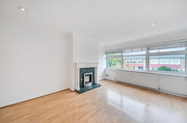 Summerly Street, London, SW18 - Photo 1