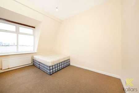 New Cross Road, London, SE14 - Photo 4