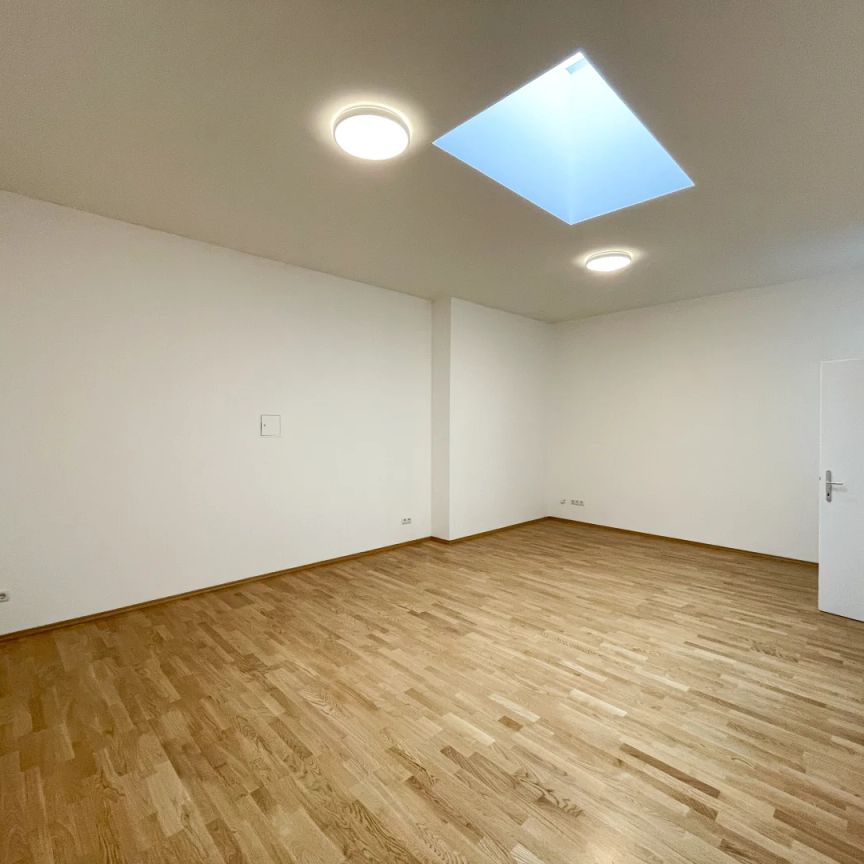 GENERALSANIERT || 1-Zimmer Wohnung nahe YPPENPLATZ zu vermieten! - Photo 1