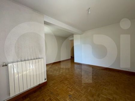 Appartement 2 pièces 47m2 MARSEILLE 8EME 830 euros - Photo 3