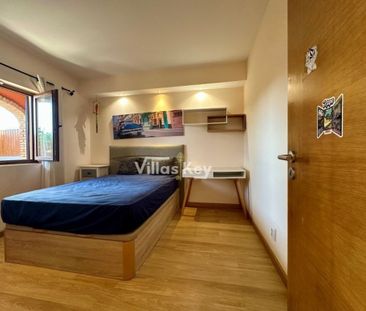 4 room luxury House for rent in Portimão, Portugal - Photo 2
