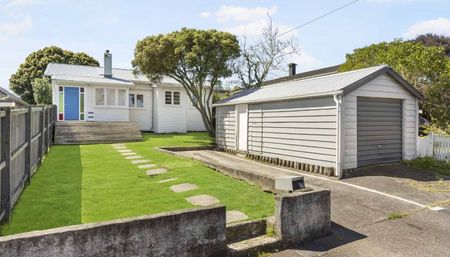 Gorgeous 3 bedroom Kiwi bungalow - Photo 4