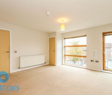 2 bed Apartment for Rent - Photo 6