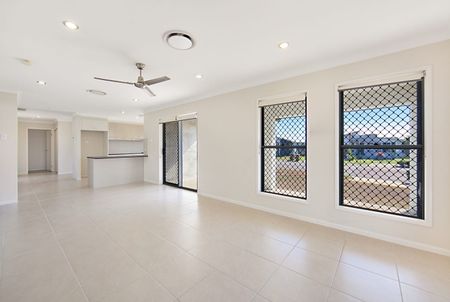 4 Corymbia Avenue, Bohle Plains QLD 4817 - House For Rent | Domain - Photo 4