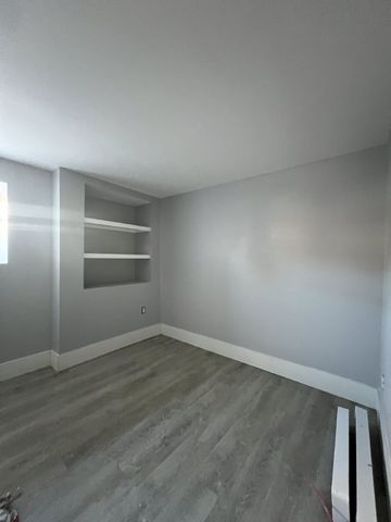 88 Charlotte Street - A - Photo 4