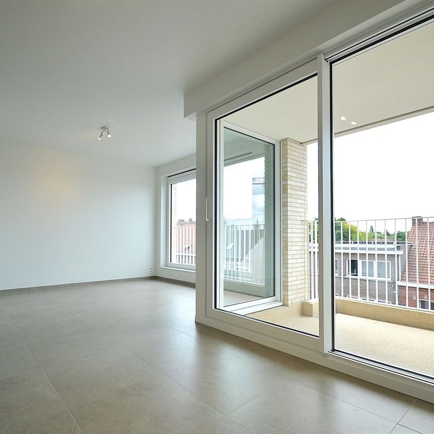 Appartement te huur in Ieper met 2 slaapkamers - foto 1