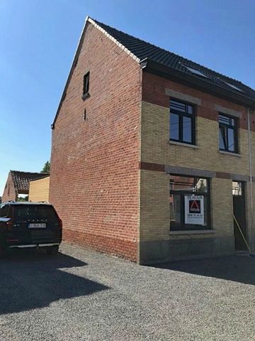 Gerenoveerde half-open woningen in Aalter - Photo 5