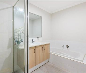 Ellenbrook - Photo 6