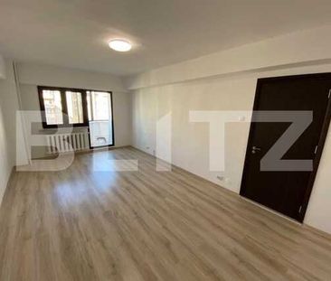 Apartament 3 camere, 80 mp, zona Ultracentrala - Fotografie 3
